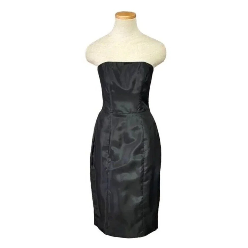 Betsey Johnson Evening Dress Size 4 Black Cocktail Strapless Black Ruffle Back
